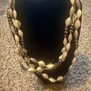 Elegant Cream and Gold Multi-Strand Beaded Necklace1